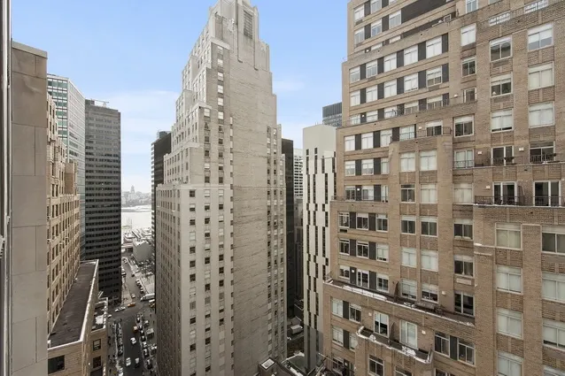 John Street 85