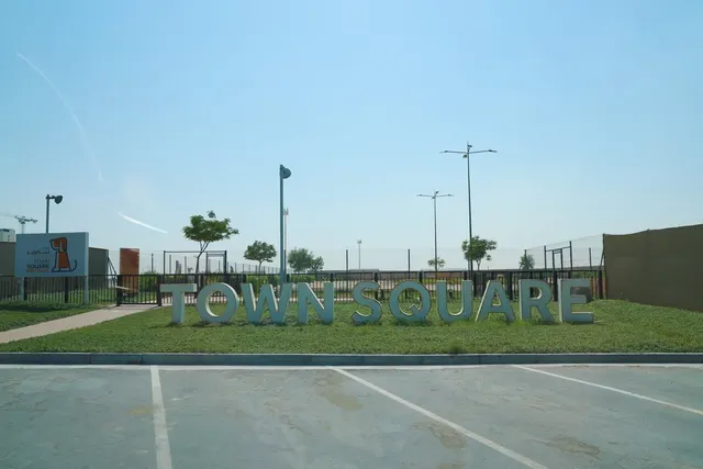 Town Square Dubai - Al Qudra Road - Duba