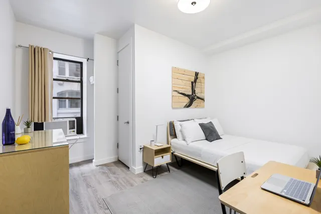 Madison Avenue 62