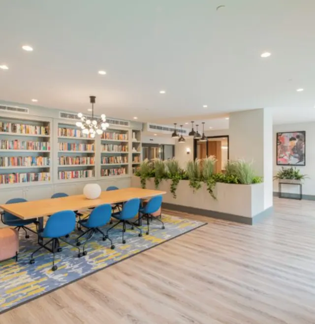 3rd Avenue 2319