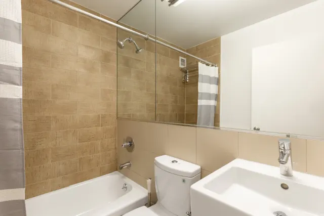 200 East 82nd Street