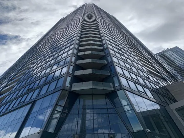 1188 Rue Saint-Antoine O & 1288 Rue Sain i Montreal, Canada