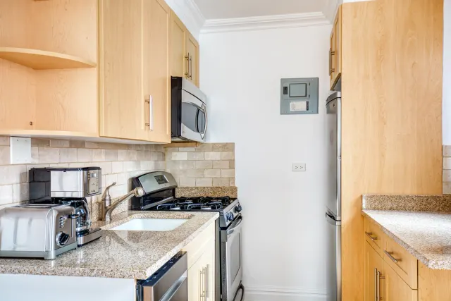 141 East 33rd Street