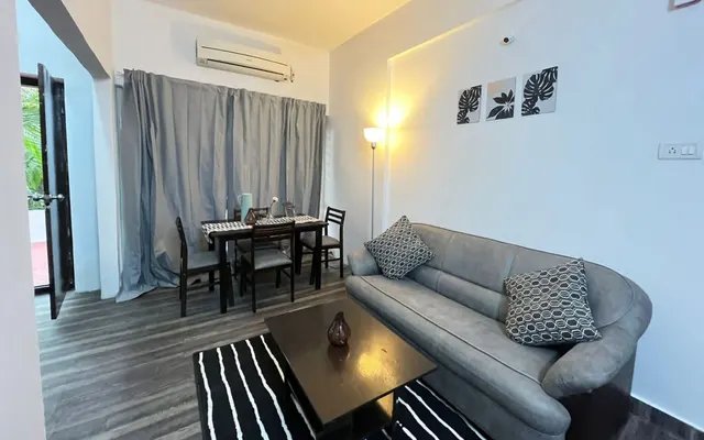 70 Journalist Colony Road
