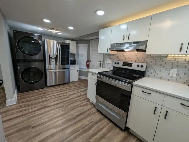 1303 Colony Drive