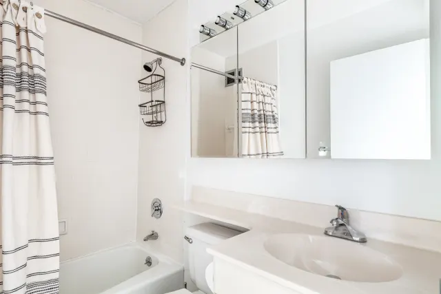 240 East 27th Street