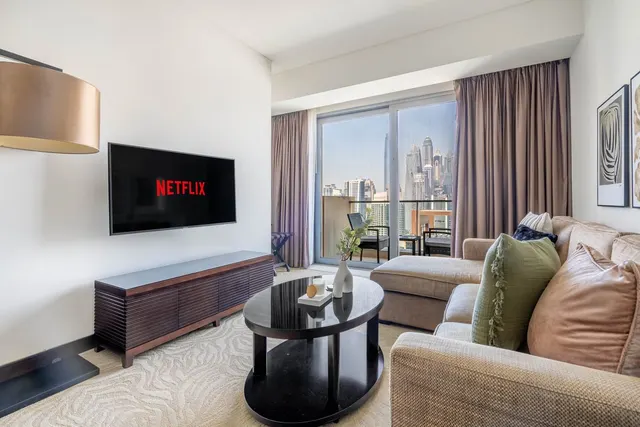 Dubai Marina Mall - Sheikh Zayed Road -