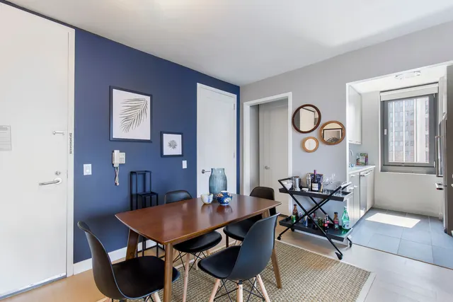 Duane Street 105