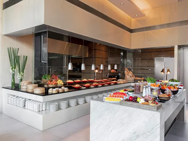 90 Sukhumvit Soi 24, Klongton