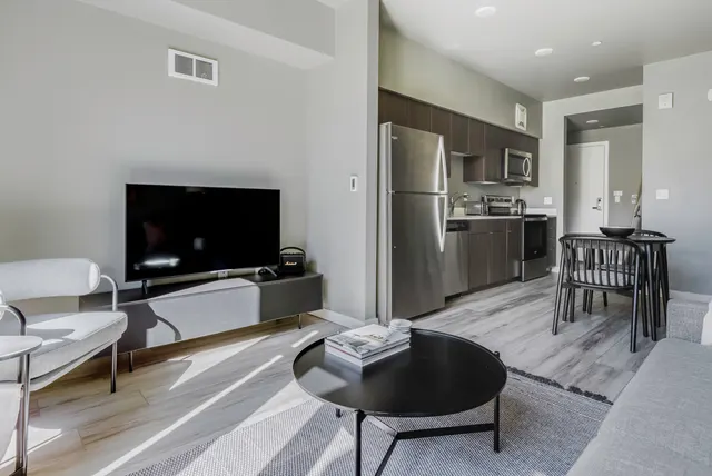 Valley Street 2323