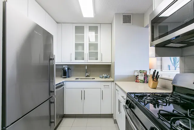 2nd Avenue 480