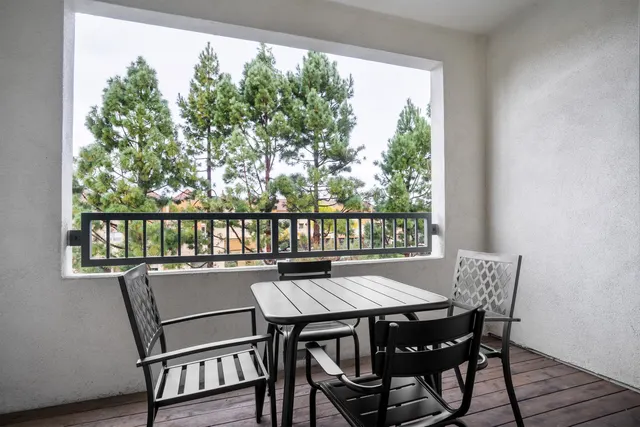Flora Vista Avenue 3604