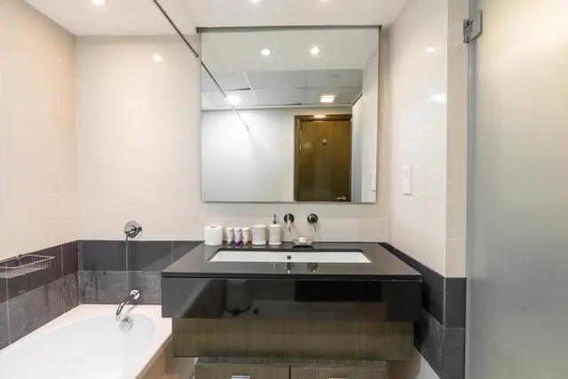 Lofts West Tower, Sheikh Mohammed Bin Ra