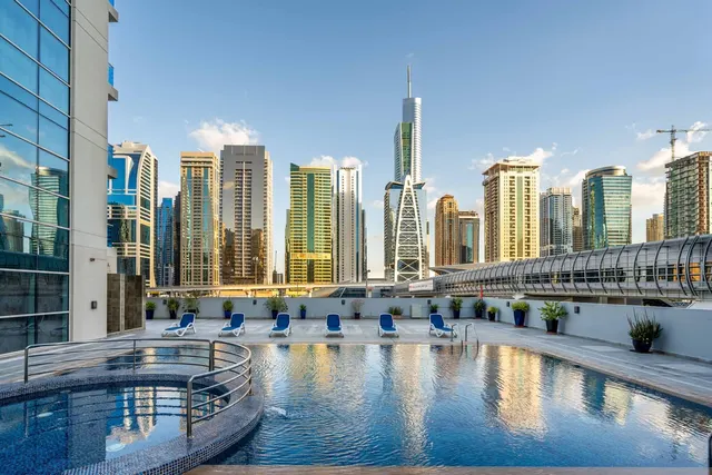 Cascades tower - Dubai - United Arab Emi