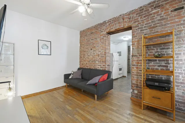 East 69th Street 402