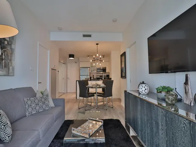 38 Grenville Street 38 i Toronto, Canada