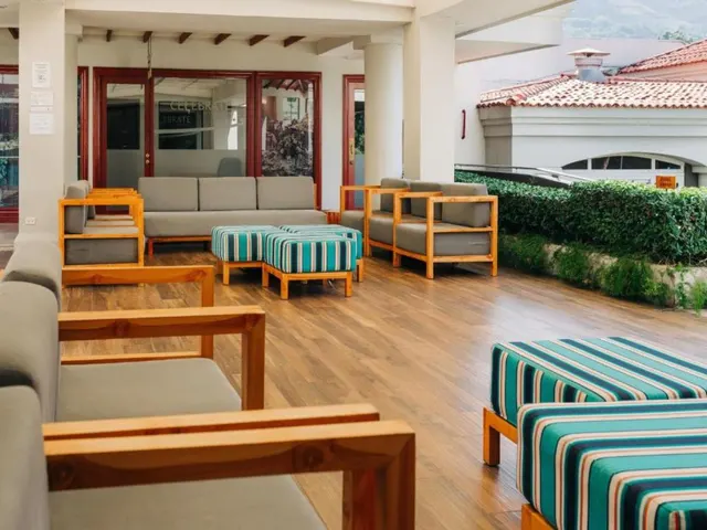 89 Av Norte y 11 Calle Poniente 89