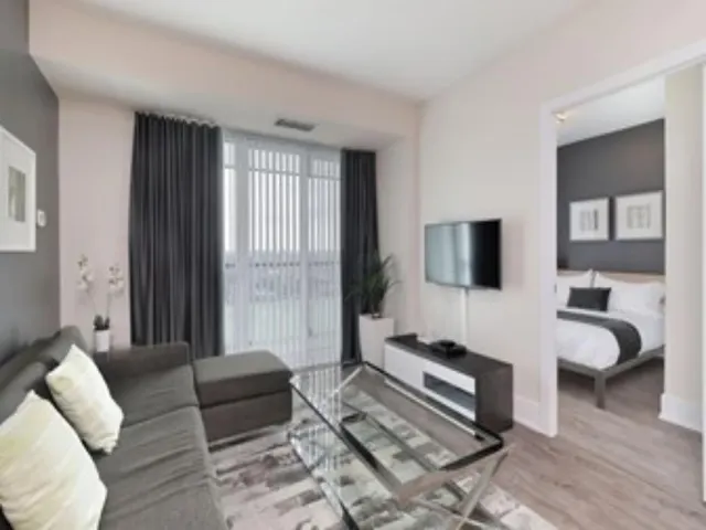 300 Front Street West 300 i Toronto, Canada