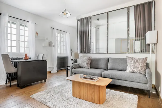 Rue de Berne 18 i Paris, Frankrig