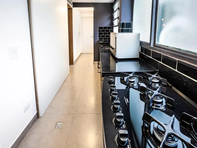 Rua Haddock Lobo 1084