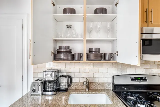 141 East 33rd Street