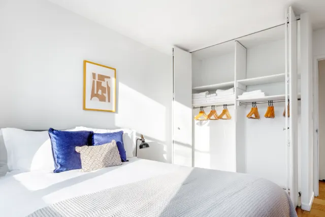 240 East 27th Street