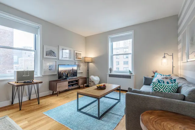 West 18th Street 364