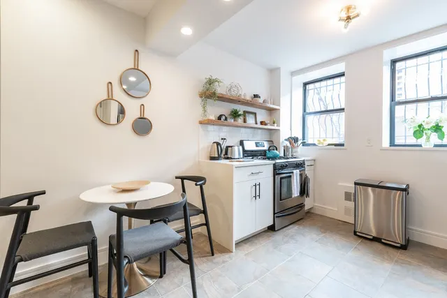 West 121st Street 209 121 1
