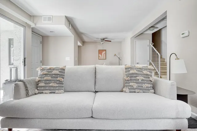 Willowleaf Drive 940