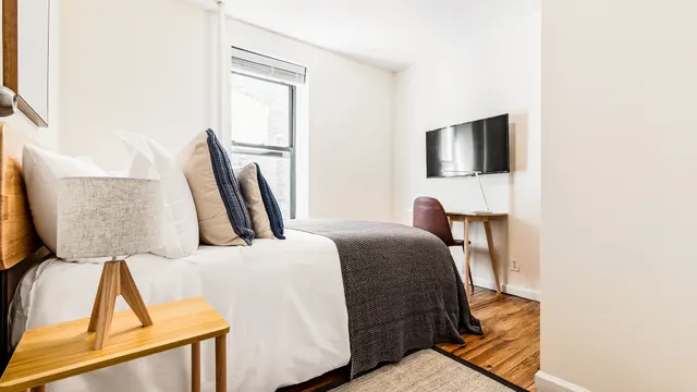 East 93rd Street 312