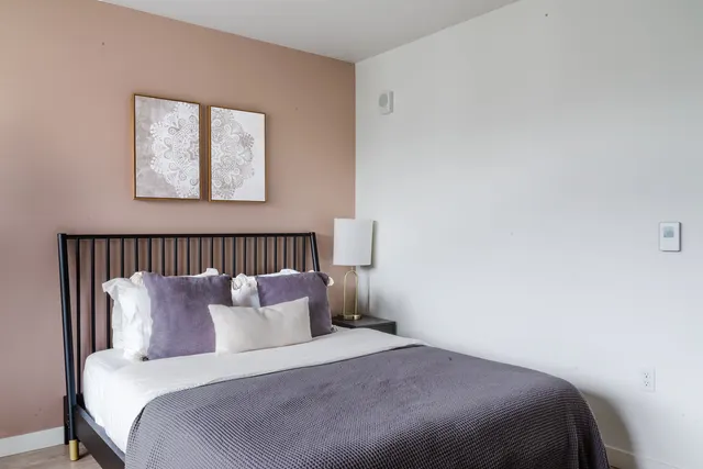 23rd Avenue 1122