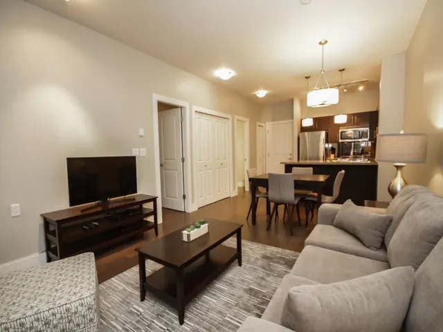 Anderson Road 8400