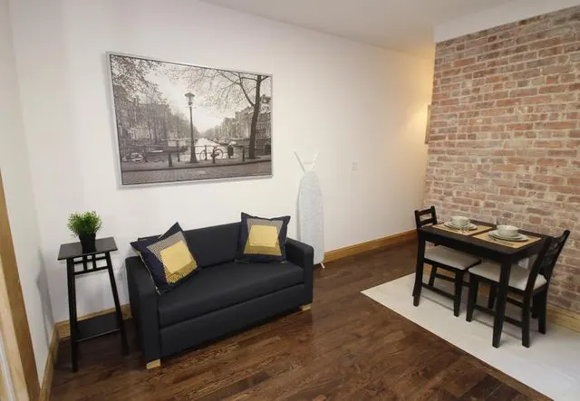 East 69th Street 402