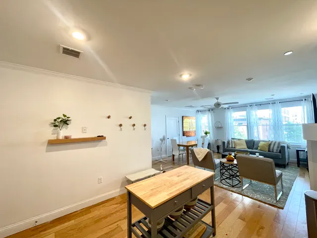 1008 Tremont Street