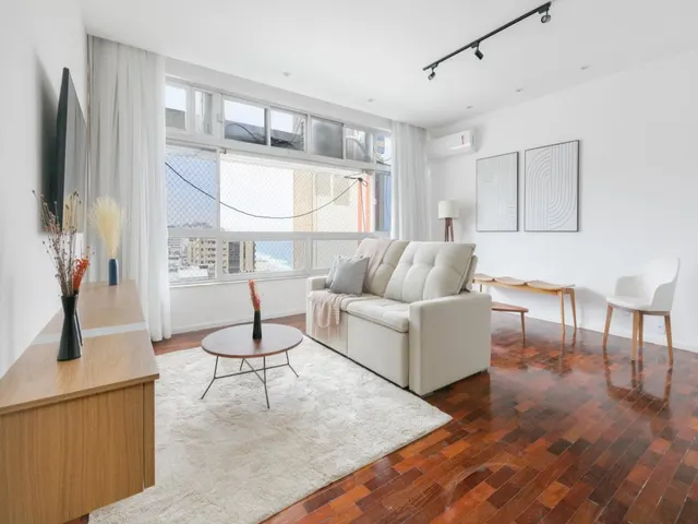 Avenida Bartolomeu Mitre 33