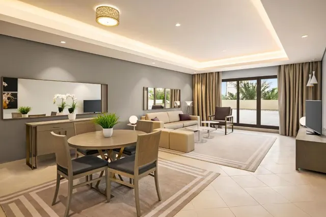 West Crescent Road 1