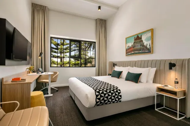 8 8 Pakenham Street in Perth, Australia