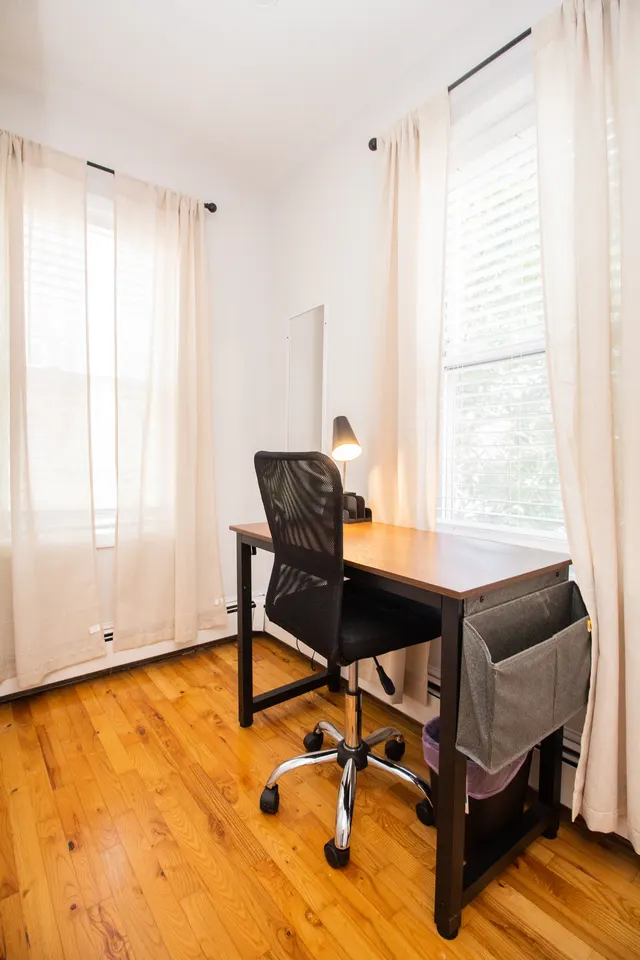 1004 Tremont Street
