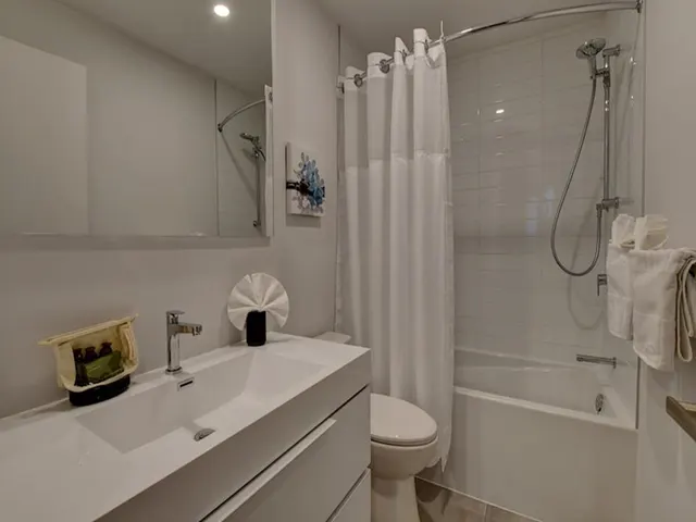 205 rue de lEquinoxe, Brossard 205