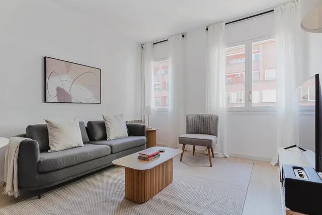 Carrer de Ramon Miquel i Planas 2 em Barcelona, Espanha