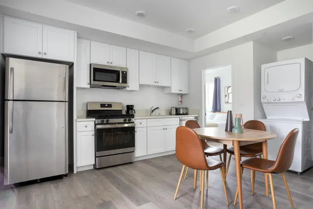 3122 West 11th Street