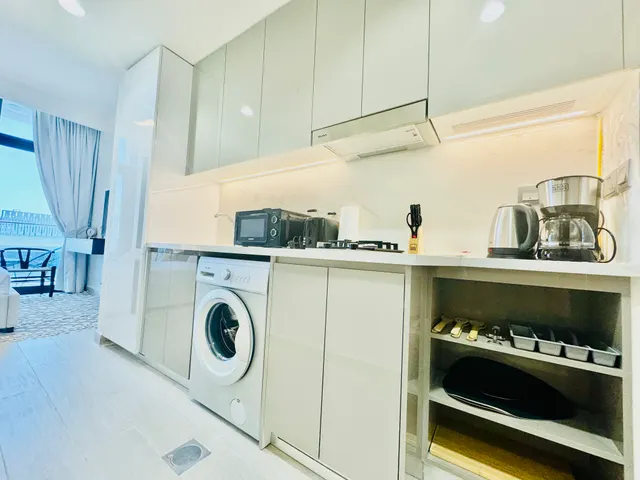 Al Meydan St. 902