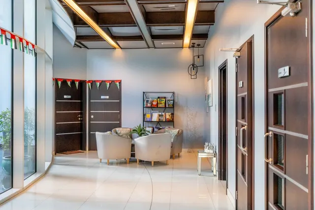 Cascades tower - Dubai - United Arab Emi