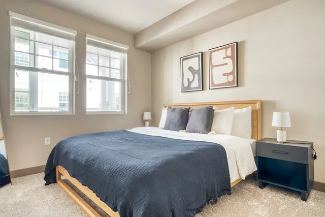 Bayswater Avenue 920