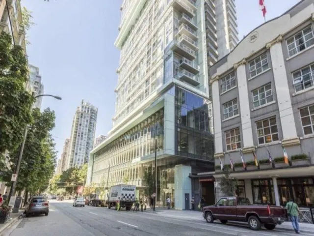 Richards Street 777 i Vancouver, Canada