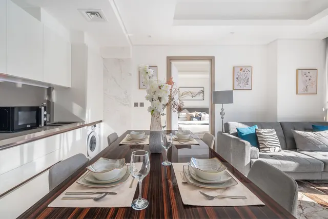The Sterling by OMNIYAT - Al Asayel Stre