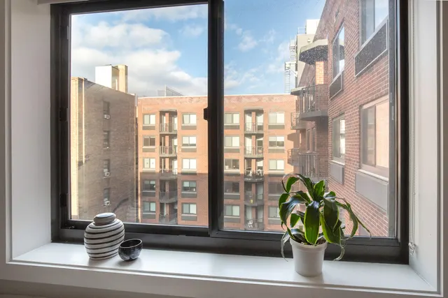 West 15th Street 101