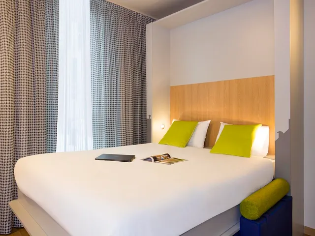Am Oberwiesenfeld 20, 80809 7