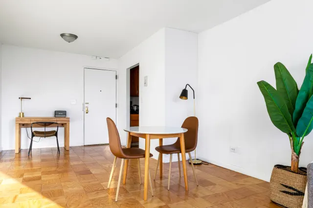 240 East 27th Street