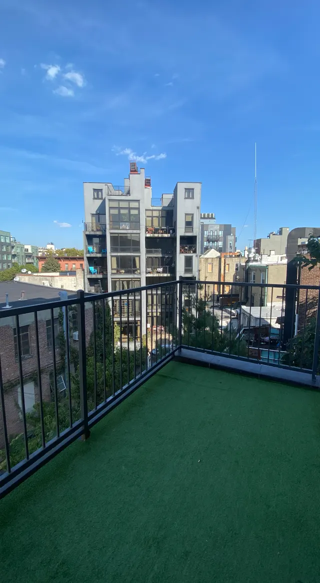 Grand Street 475